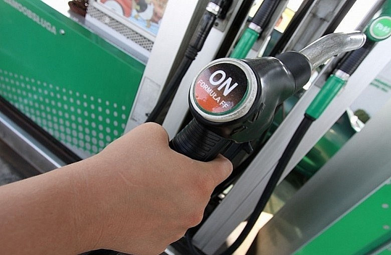 E-petrol.pl: wakacje zakończone cenami poniżej 5 zł