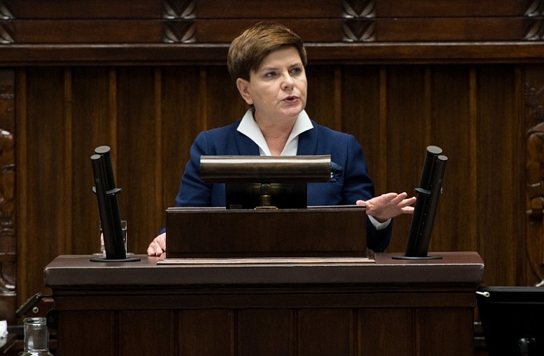 Sejm uchwalił program Rodzina 500 plus