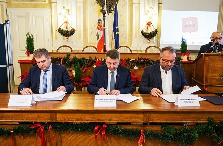 Podpisano umowę na rozbudowę ul. Cieszyńskiej