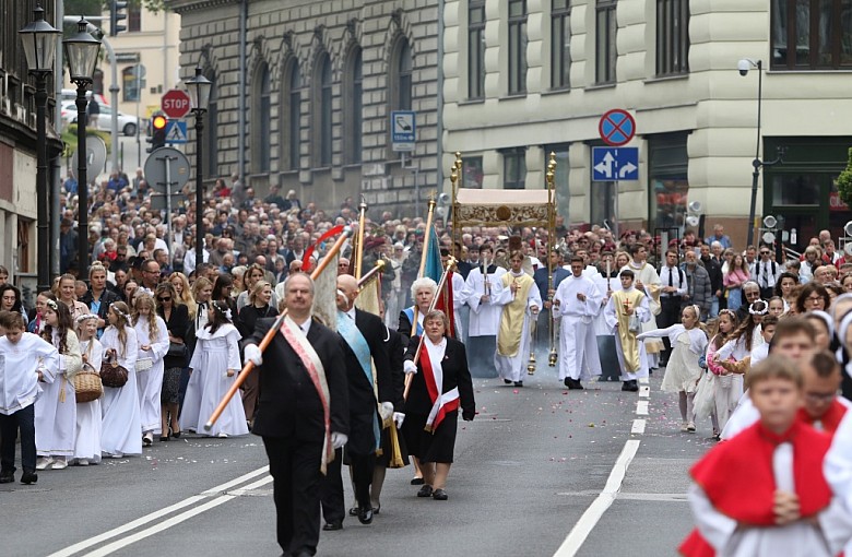 Procesja Bożego Ciała przeszła ulicami Bielska-Białej