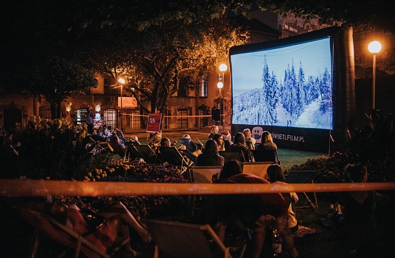 Bielsko-Biała. Kino w namiocie