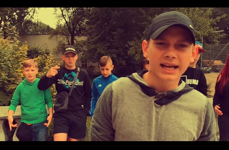 Dzieciaki z Domu Dziecka Bielsko-Biała #Hot16Challenge2
