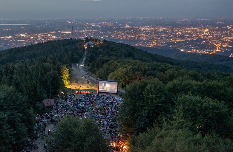 Film, góry i nocne niebo. Kino plenerowe na Szyndzielni