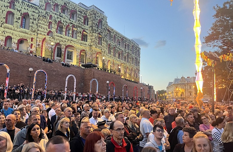 Od Buenos Aires po Sewillę! Wielkie wydarzenia na Zamkowej już od 26 sierpnia