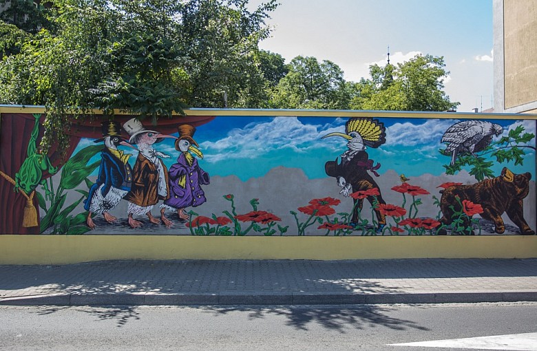 Uroczyste odsłonięcie muralu przy ul. Piłsudskiego
