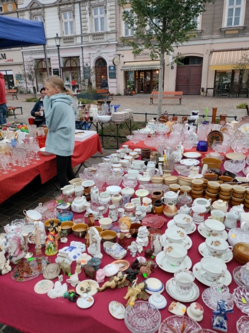 Giełda Staroci na Placu Wojska Polskiego