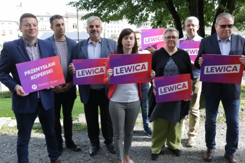 b706aac2c42eb55aadd4a5e3ba98ed