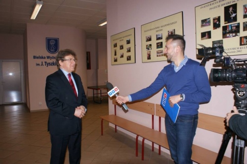 21857412f0f82dba3c778f318ff3b8