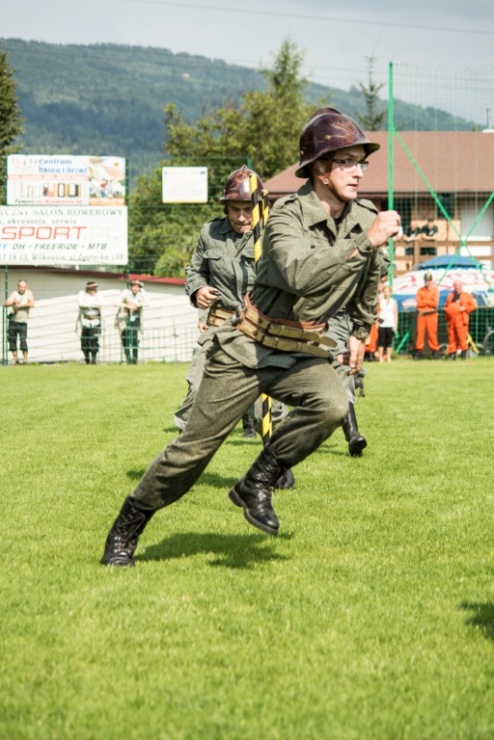 d893dc2a91c729e3e3cf15d21f65dd