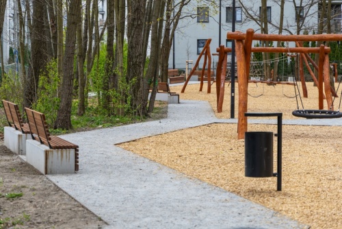 09b222efa6ffe82c8399fb3649743f