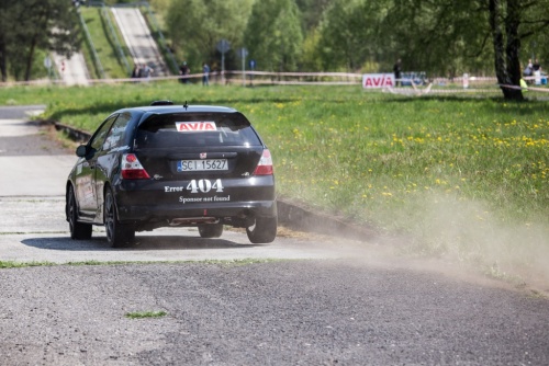 adf5e5faadd6b09b7e00975660fbf5