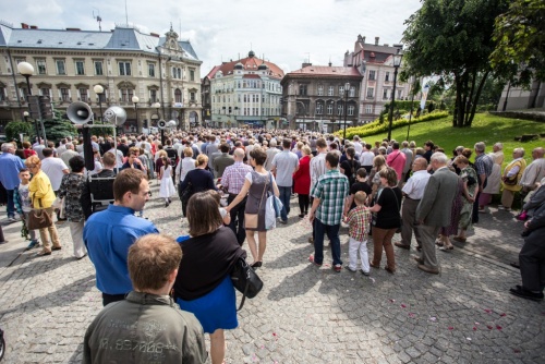 e63f261ae9729d4dc825e1398e37f7