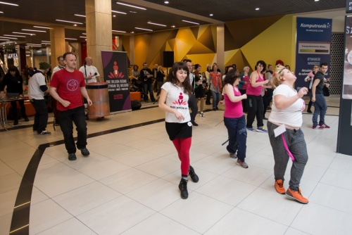 3d960a72279d2bbac1b2653c366e8b