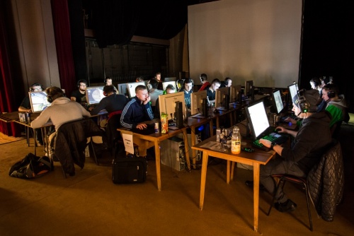 709e3058ea729a9fdafb36cc0614a6