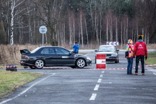 ba6fc7220e9ea168a0d98a7198d9e7