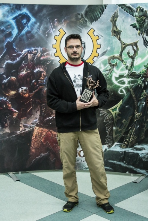 b41e3fd4541fdbdb2fe8147900251b