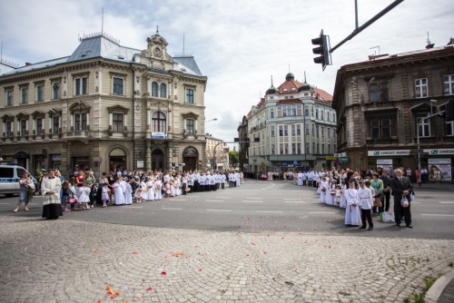 e63f261ae9729d4dc825e1398e37f7