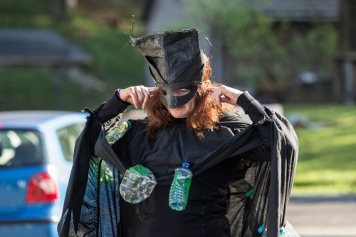 6651fff8c60d53230b161843c2353c