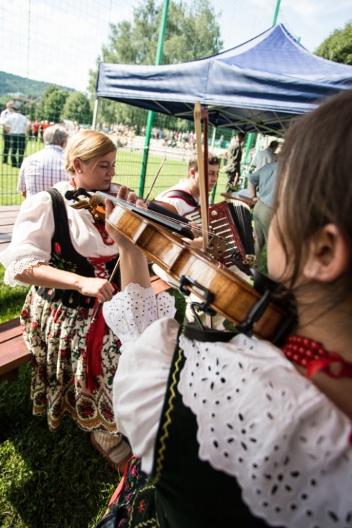 6e774dc7b8037a83330e0090fbc0c5