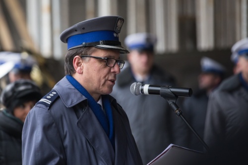 b27dc8244db729feee8d099abc8de1