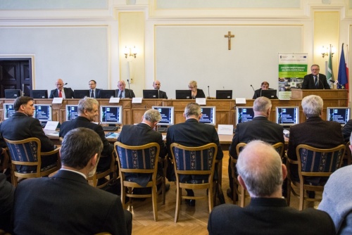 b6f6ad68cb6d04b03437ce2d390800