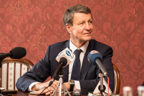 32aabb2b1fe04393f1e6cc2cc0d678