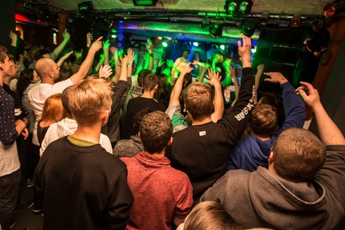 409183744bbc95e363f70dc4b9f894