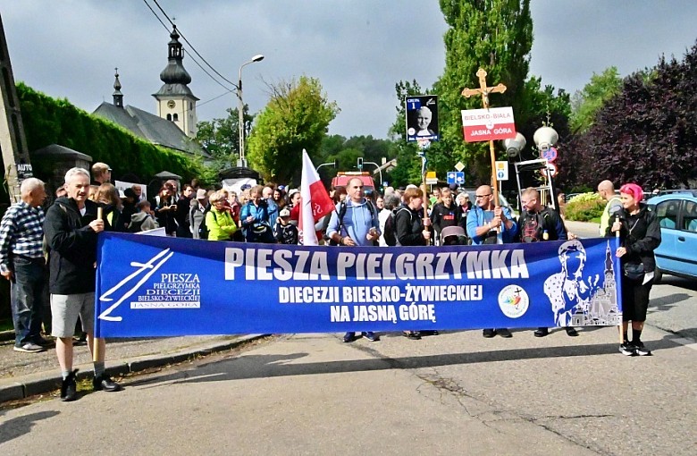 Już za miesiąc wyruszą na Jasną Górę. Trwają zapisy na XXXV Pieszą Pielgrzymkę Diecezji Bielsko-Żywieckiej