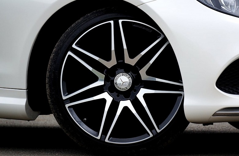 Jak sprawić, żeby detal z tworzywa wyglądał bardziej premium?