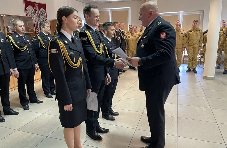 Dzień Strażaka w Bielsku-Białej. Awanse i wyróżnienia w miejskiej PSP