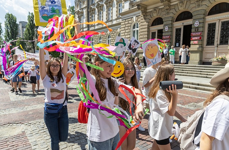 Korowód, piknik i bieg charytatywny. Weekendowe zmiany w ruchu w Bielsku-Białej