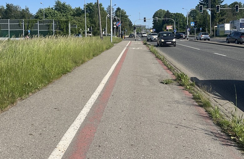Kask ochronił go przed tragedią. Groźny wypadek rowerzysty w Bielsku-Białej