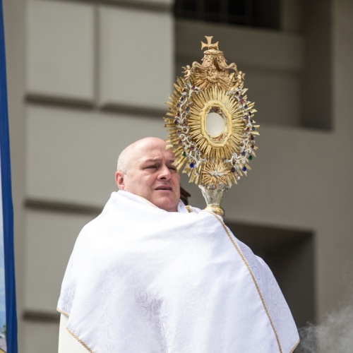 e63f261ae9729d4dc825e1398e37f7