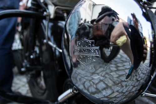 6f586eed7f5562b5680f936930614f