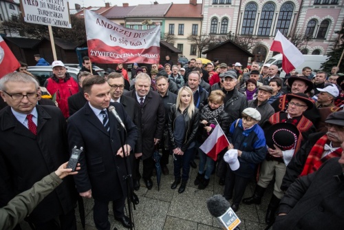 84e01631d46abfc535f75f52f1e216