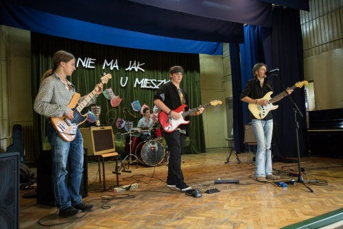 c93ff2344b03a17b47d4c3c44fb5dc