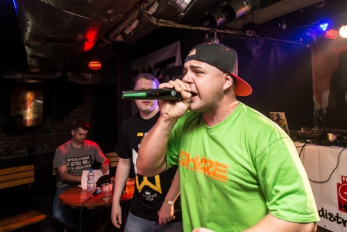 409183744bbc95e363f70dc4b9f894