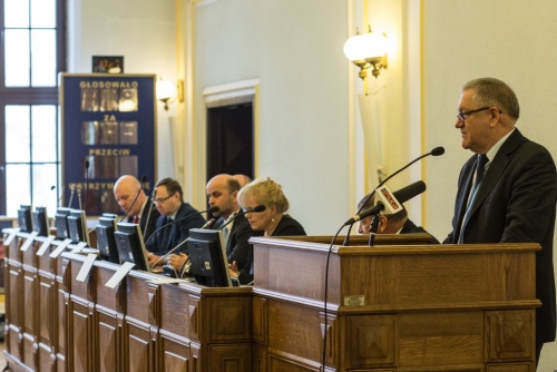 b6f6ad68cb6d04b03437ce2d390800