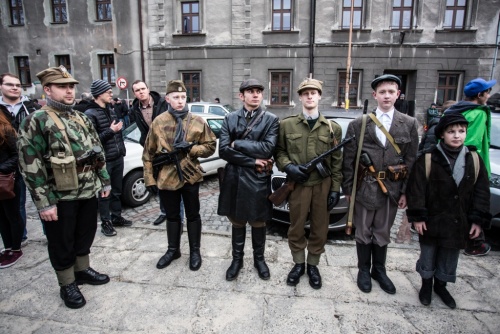 ff2c064b4387d02dc02dbb9d1fdf9e