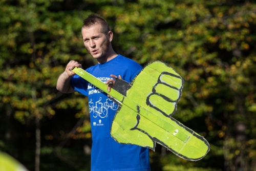 6651fff8c60d53230b161843c2353c