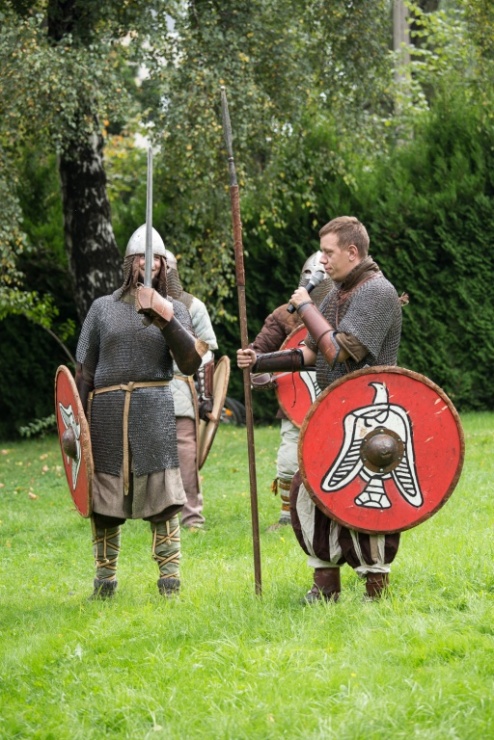 c93ff2344b03a17b47d4c3c44fb5dc