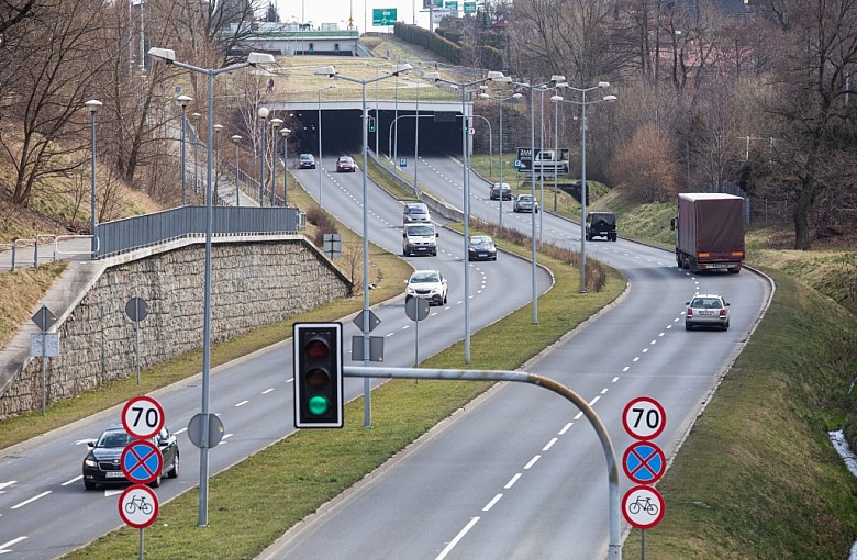 Bielsko-Biała: Będzie nowy odcinek drogi w rejonie Hulanki