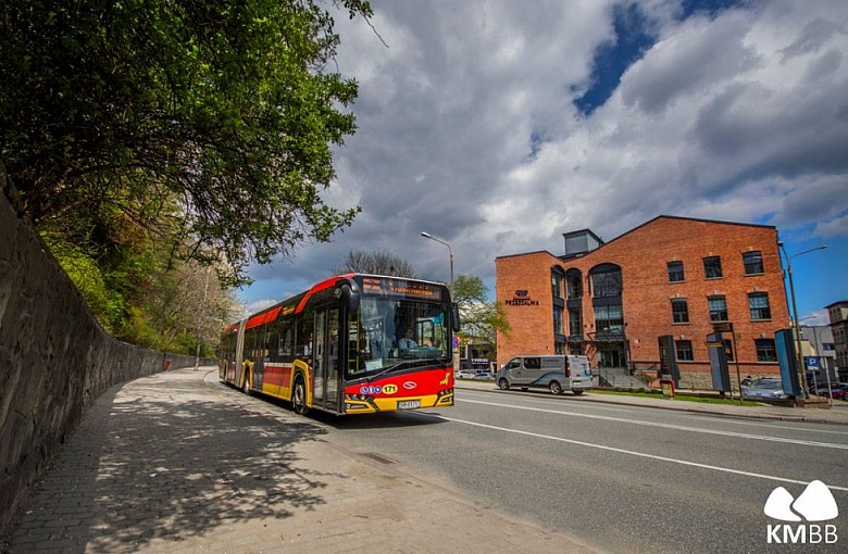 Bielsko-Biała. Przegubowcem na wycieczkę