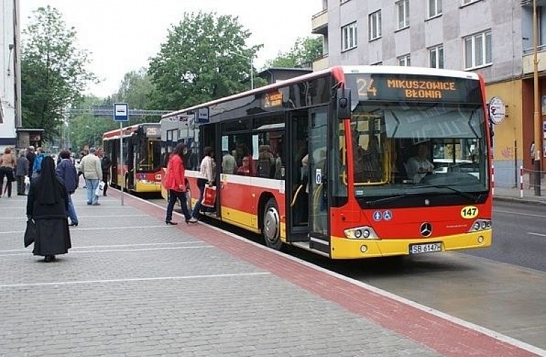 Autobusem na mecz