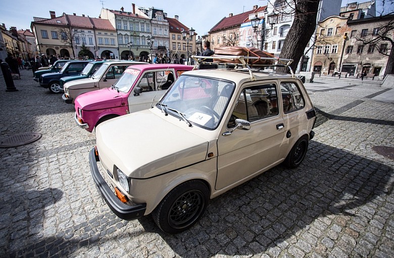 Maluszki zaparkowały na Rynku