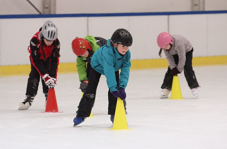 Akcja „Zima w mieście na sportowo 2026”. Ruszyły zapisy
