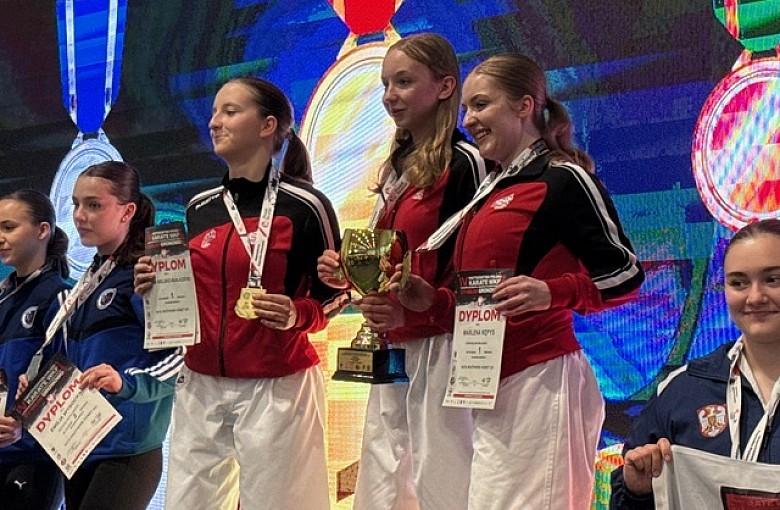 Nasze zawodniczki Atemi z medalami na Młodzieżowych Mistrzostwach Polski w Karate