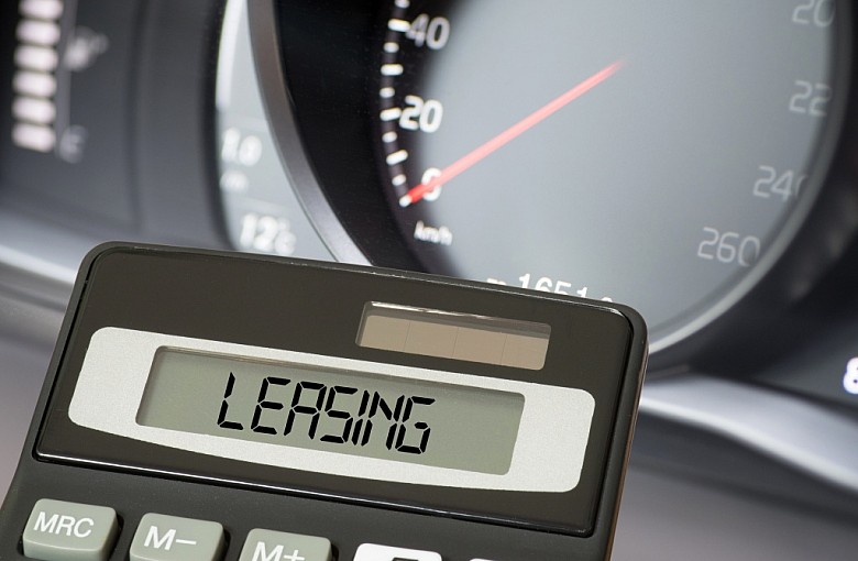 Chcesz wziąć auto w leasing? Zwróć uwagę na te parametry
