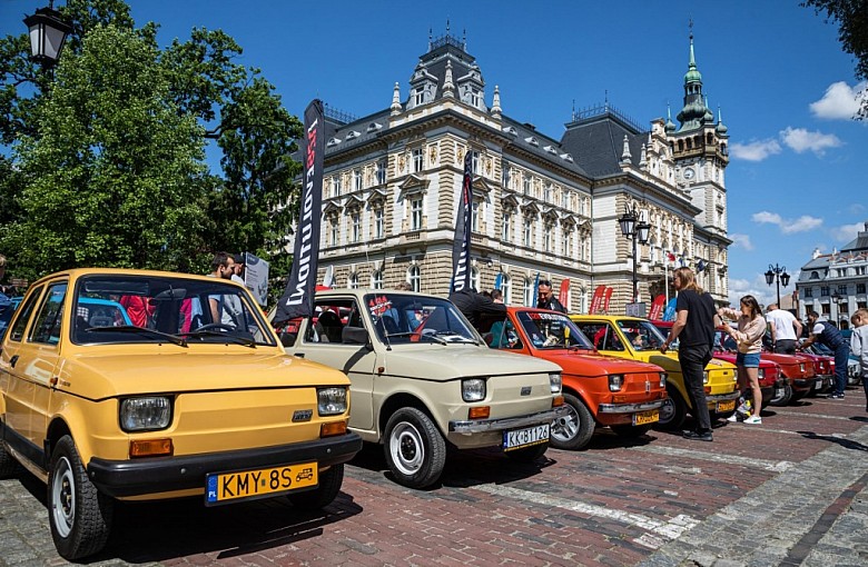 Fiat i jeszcze raz Fiat. Fiat 126p. Maluch kończy 50 lat!