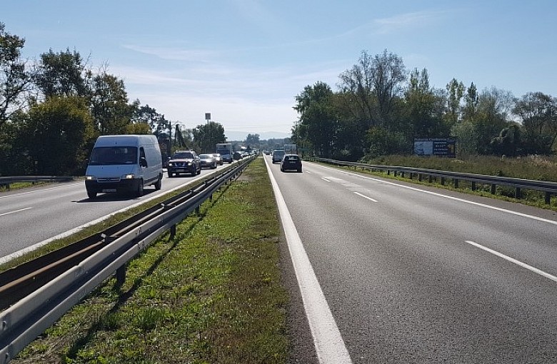 Wymiana nawierzchni DK1 w Czechowicach-Dziedzicach